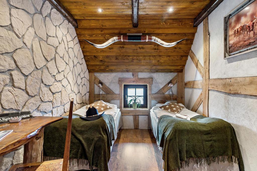 J A Ranch Bed & Breakfast Stromsnasbruk Buitenkant foto