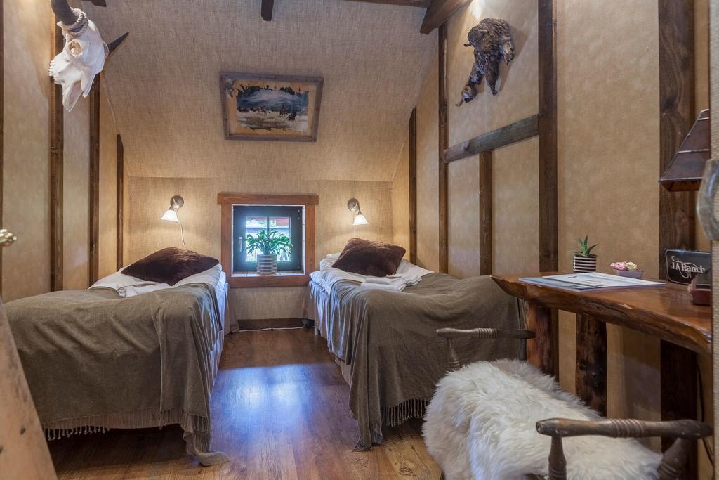 J A Ranch Bed & Breakfast Stromsnasbruk Buitenkant foto
